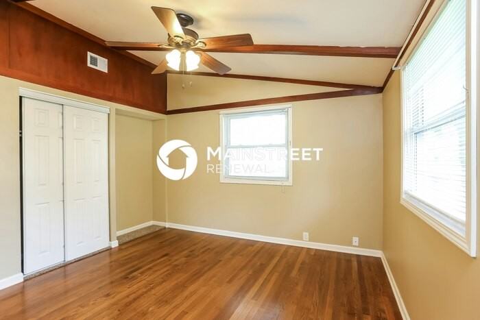 5612 N Euclid Ave - Photo 7 of 16