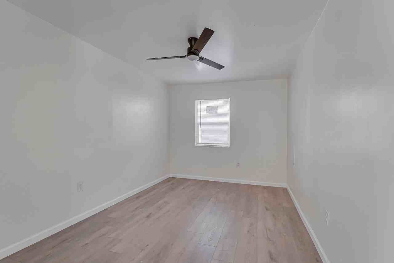 2101 2101 Carrere St - 2101 Carrere St - Photo 7 of 10