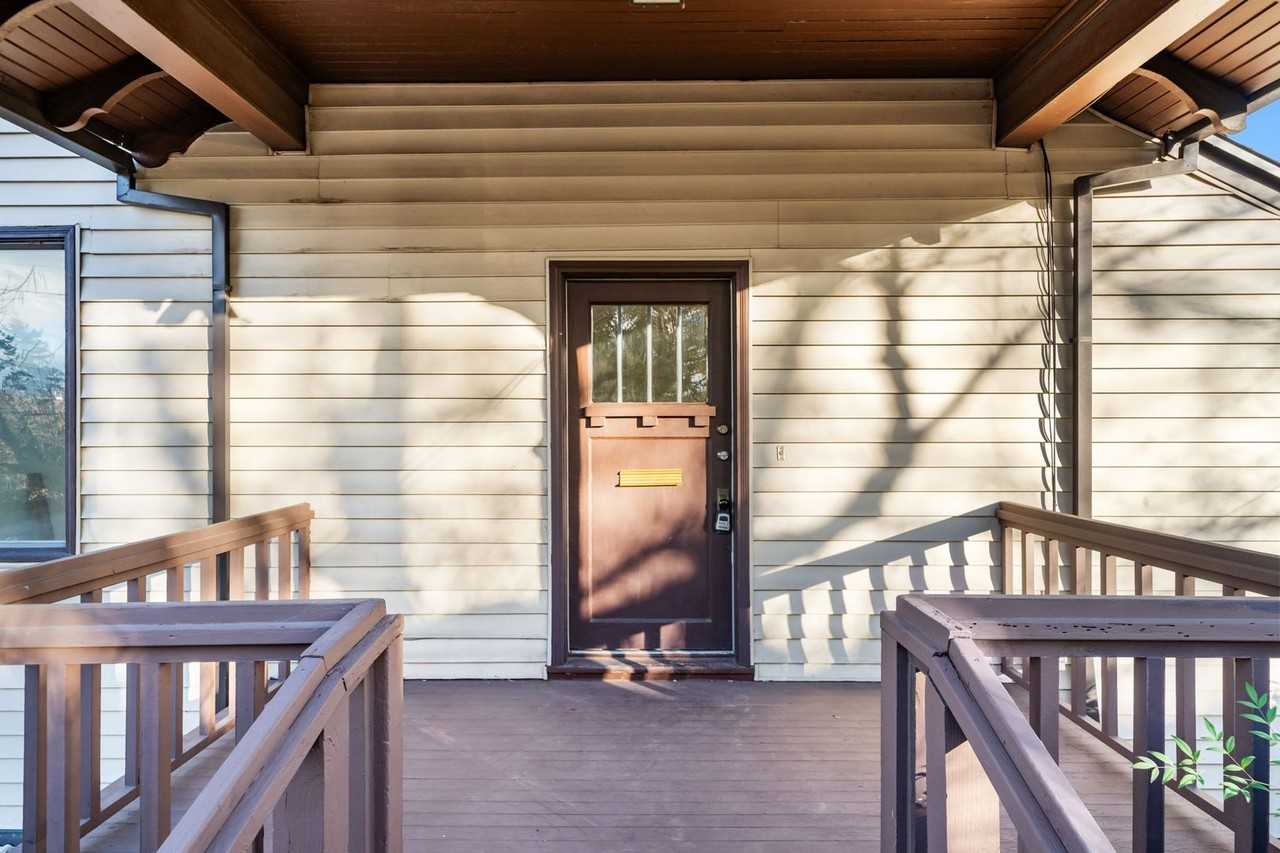 7414 Ne 6th Ave - Photo 4 of 32