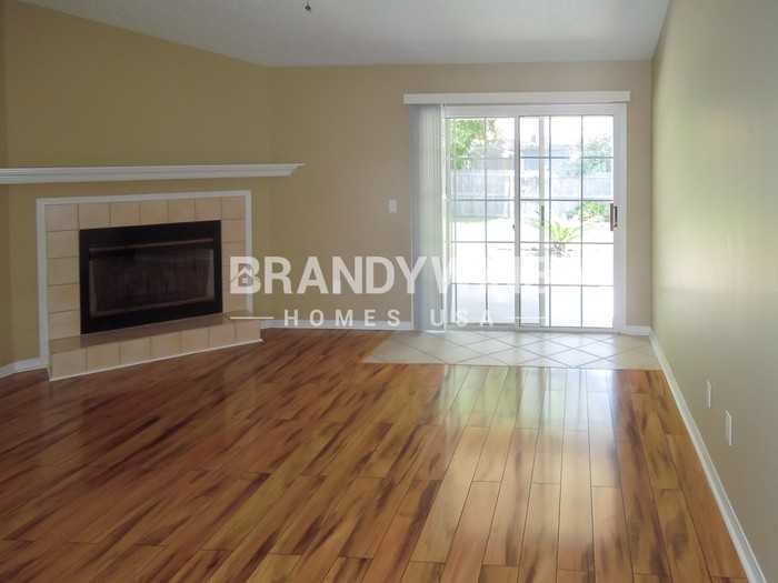 8145 Mactavish Way W - Photo 3 of 16