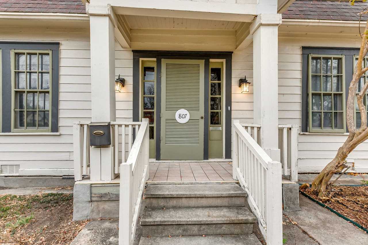 807 West Lullwood Avenue - Photo 4 of 25