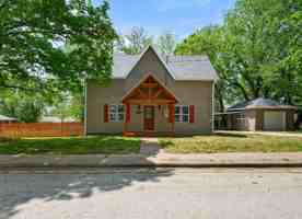 featured image of 305 North Pike Avenue