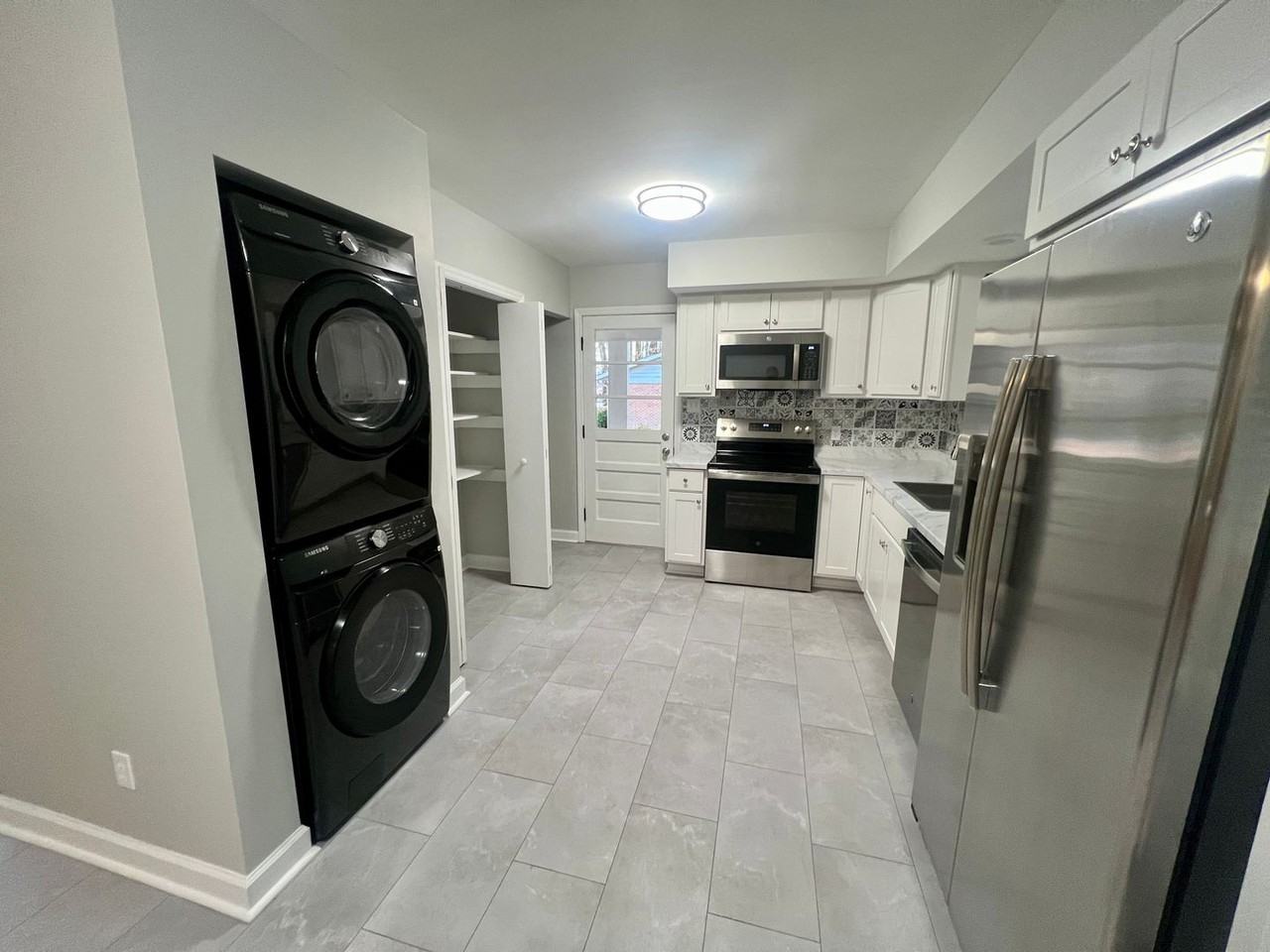 30 Orchard St - Photo 3 of 14