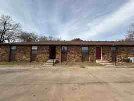 featured image of 621 East 13th Street