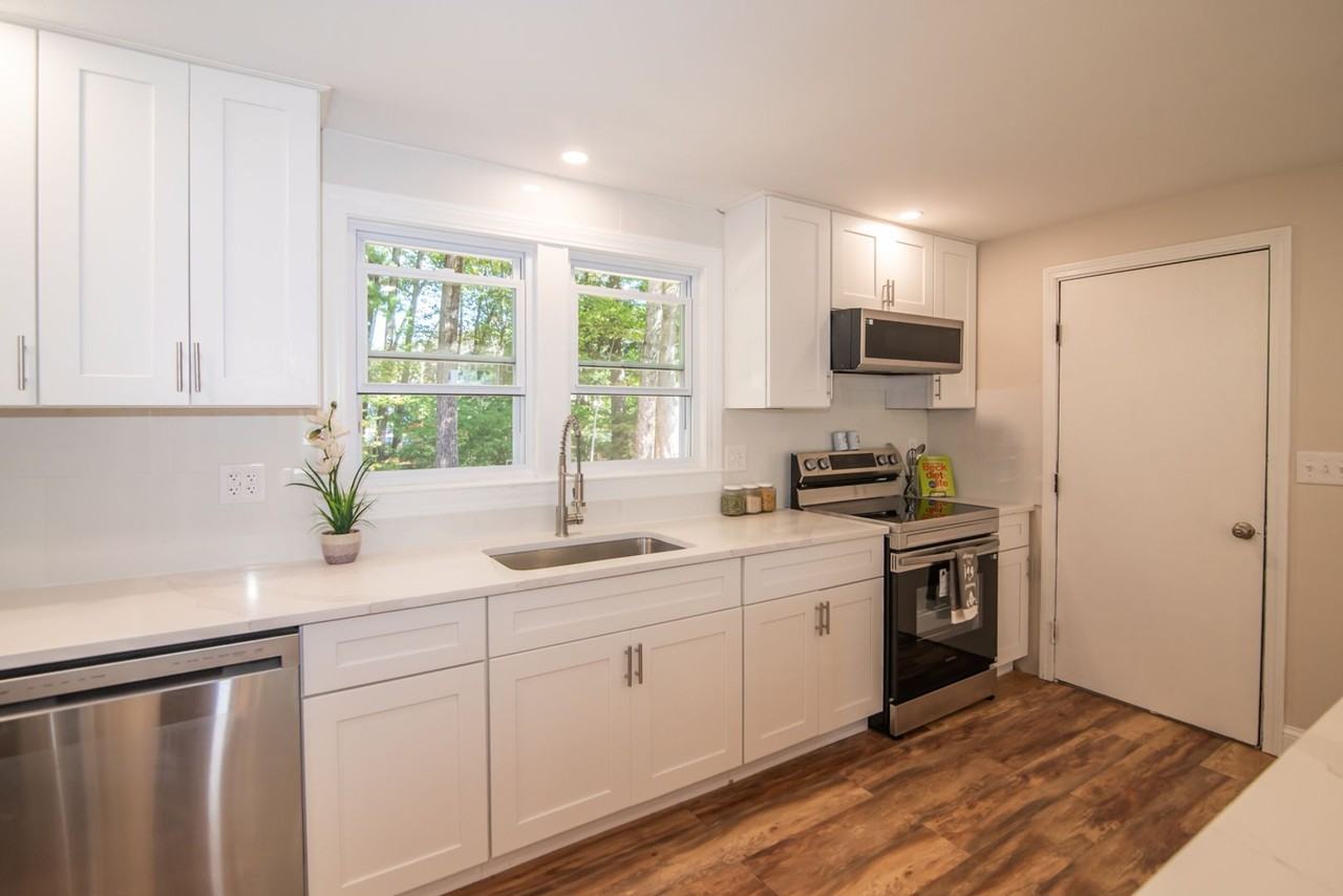 11 Chatham Street - Photo 2 of 38