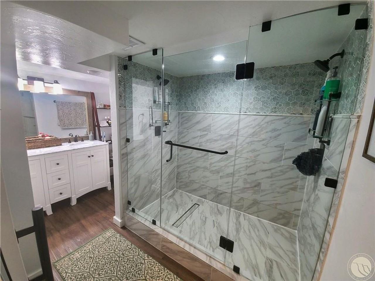 314 Wyoming Avenue - Photo 2 of 17