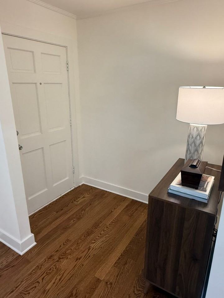 185 Landor Dr - Photo 2 of 37