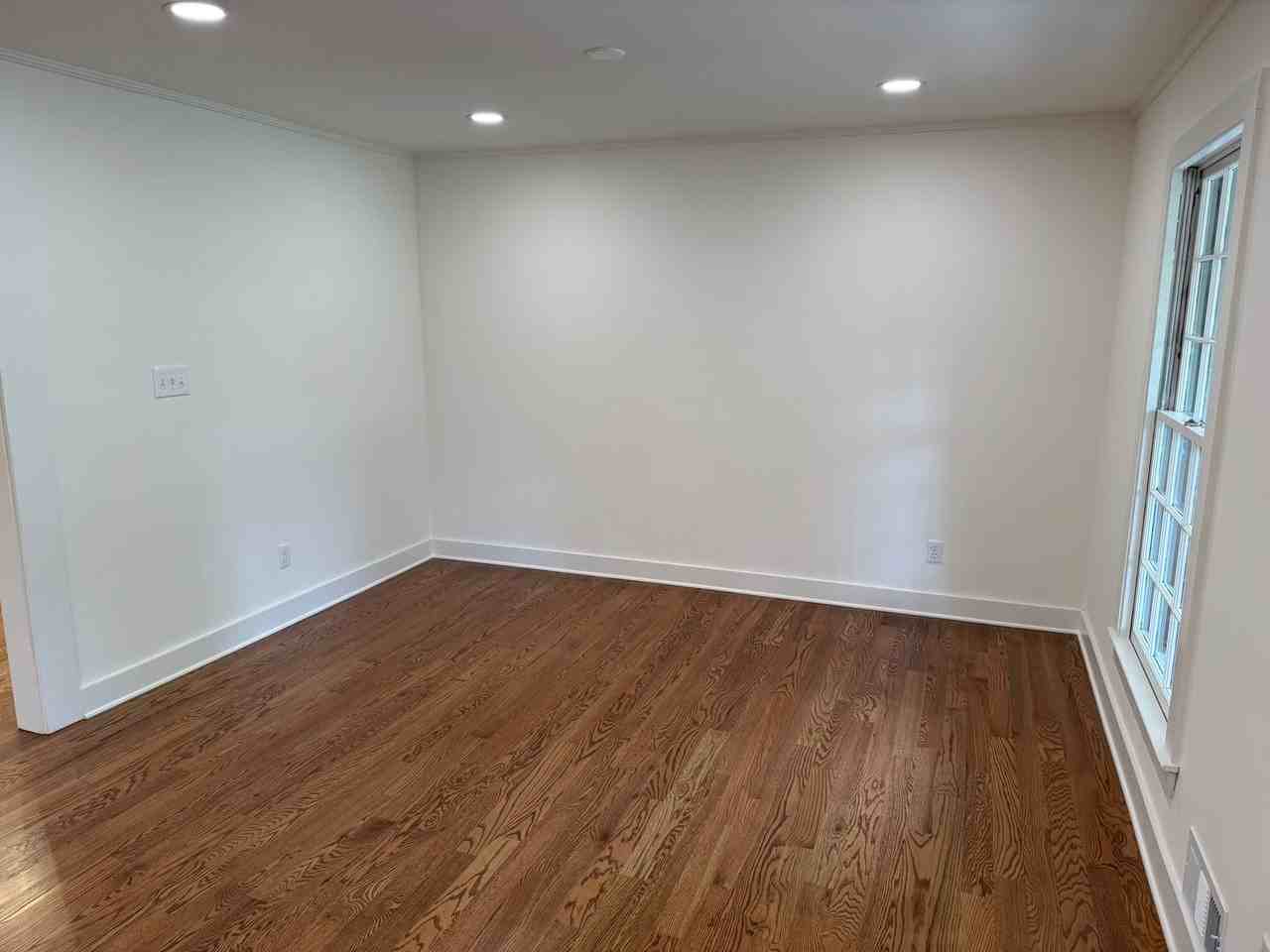 185 Landor Dr - Photo 4 of 37