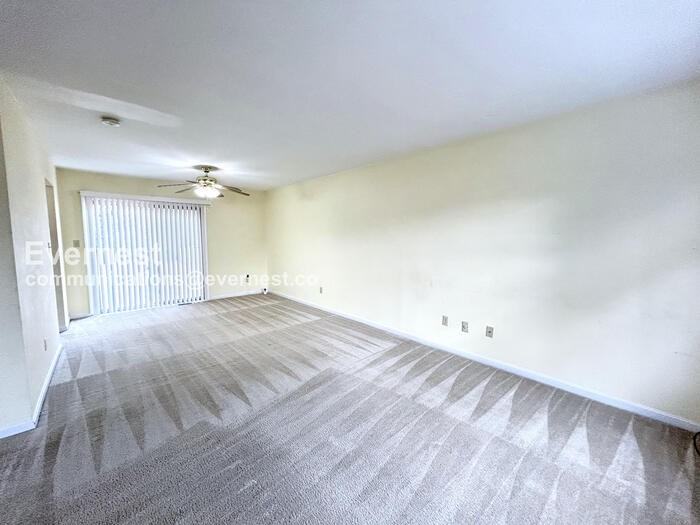 217 Mimosa Avenue - Photo 5 of 34