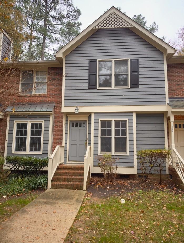 121 Winners Circle - Photo 2 of 22