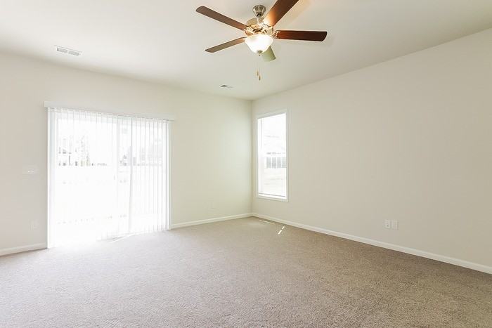 4036 Thimbleberry Dr - Photo 6 of 14