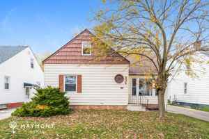 featured image of 804 East 249th Street