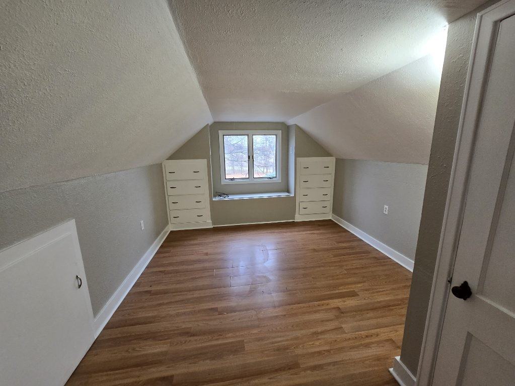 1202 Van Vleck Rd #NA - Photo 7 of 9