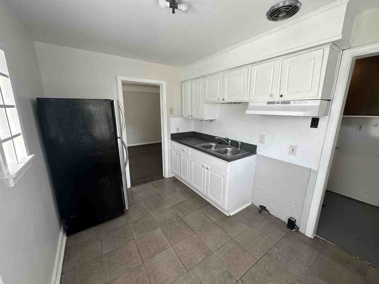 22788 Rosalind Avenue #NA - Photo 3 of 9