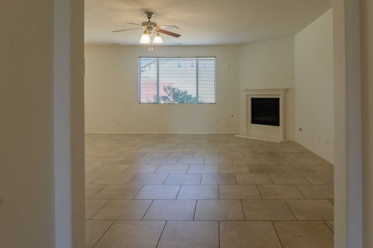 42547 Camden Way #NA - Photo 4 of 18