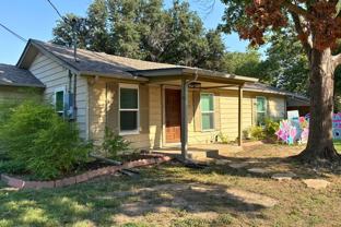 502 Oak Street #NA - Photo 1 of 1