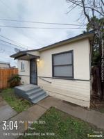 featured image of 120 El Tejon Avenue #28