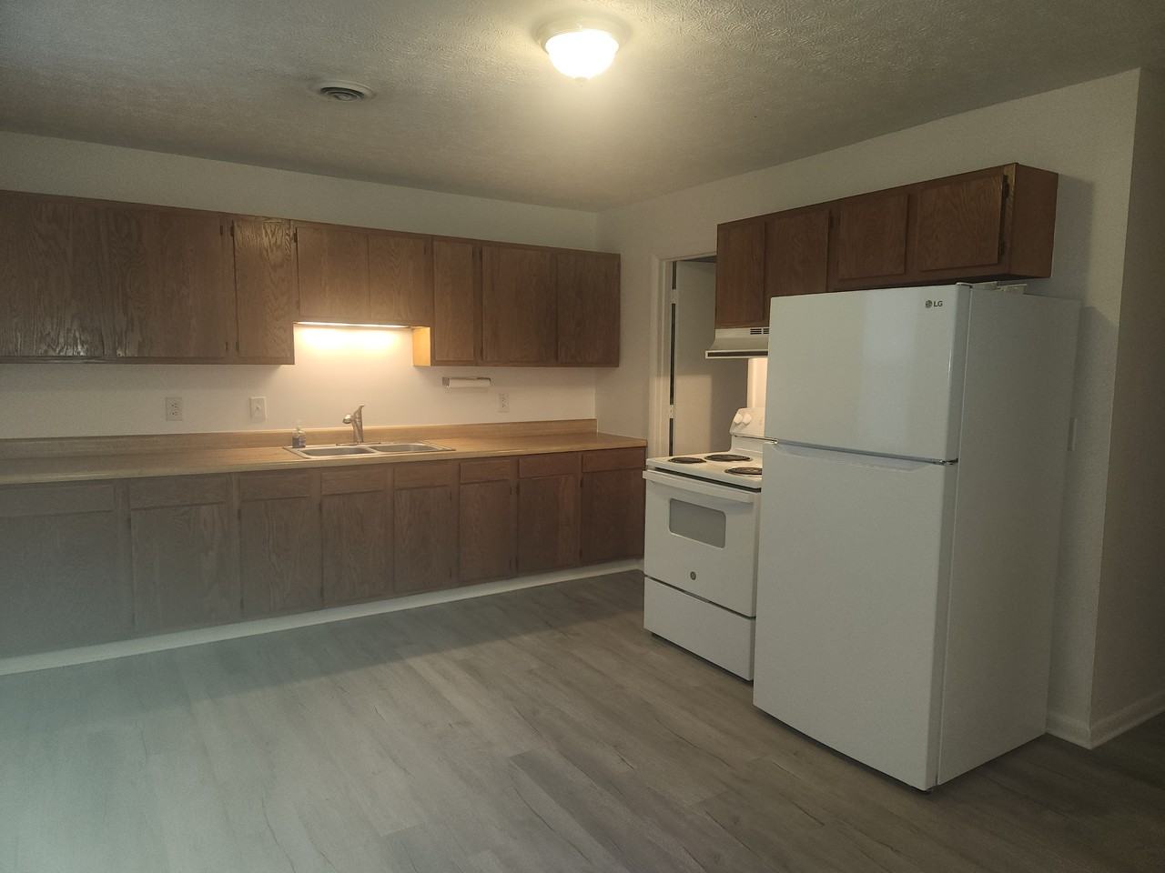 255 Sunshine Lane #4 - Photo 4 of 19