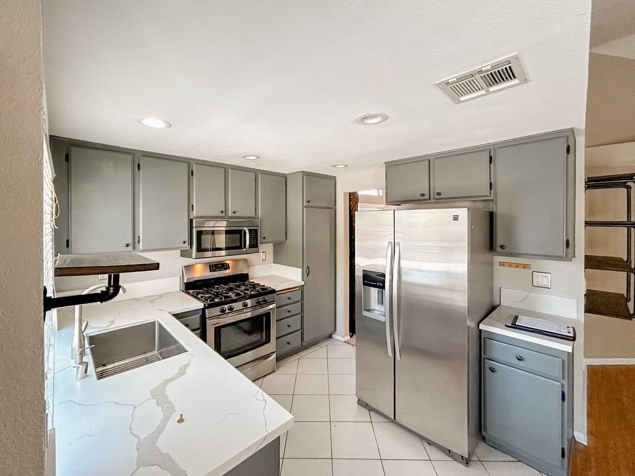 1145 Robinson Ct #NA - Photo 2 of 18