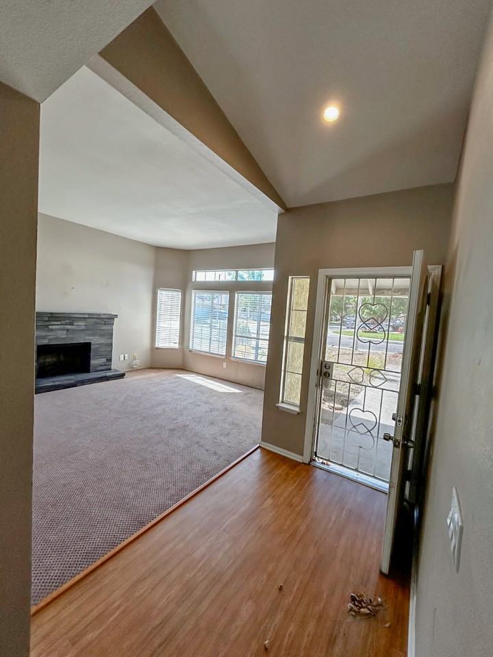 1145 Robinson Ct #NA - Photo 7 of 16