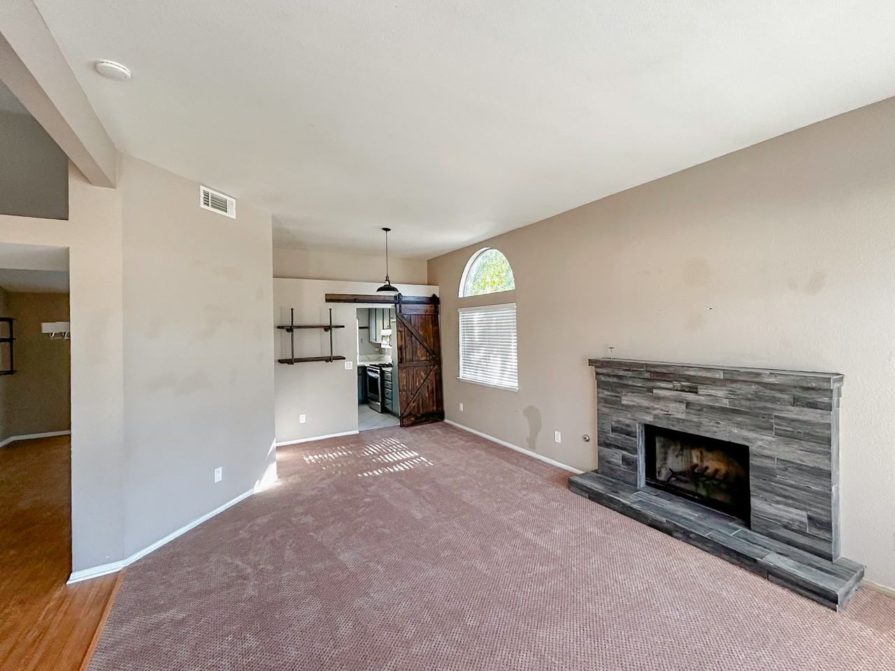 1145 Robinson Ct #NA - Photo 4 of 18