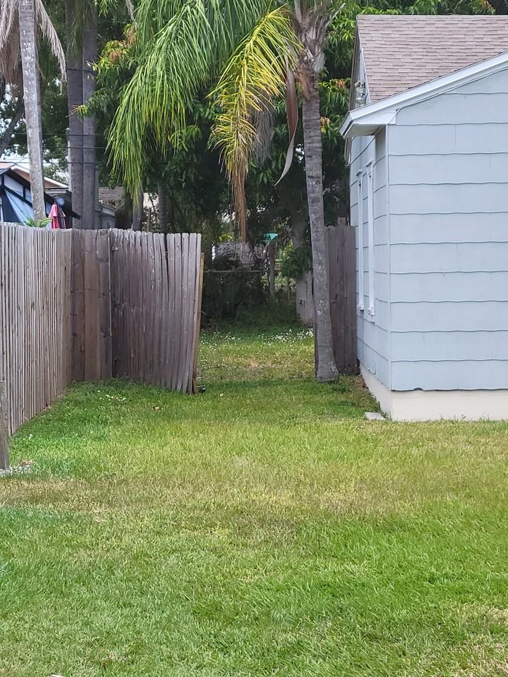 2701 47th Ave N #NA - Photo 2 of 19