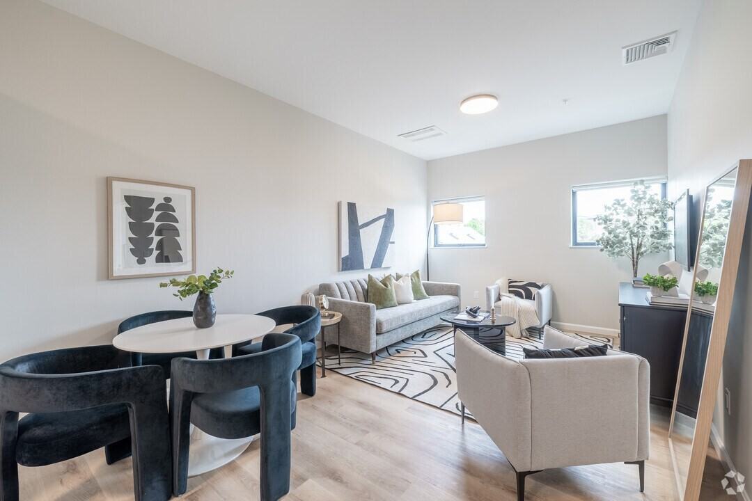 27 S Main St #309 - Photo 2 of 15