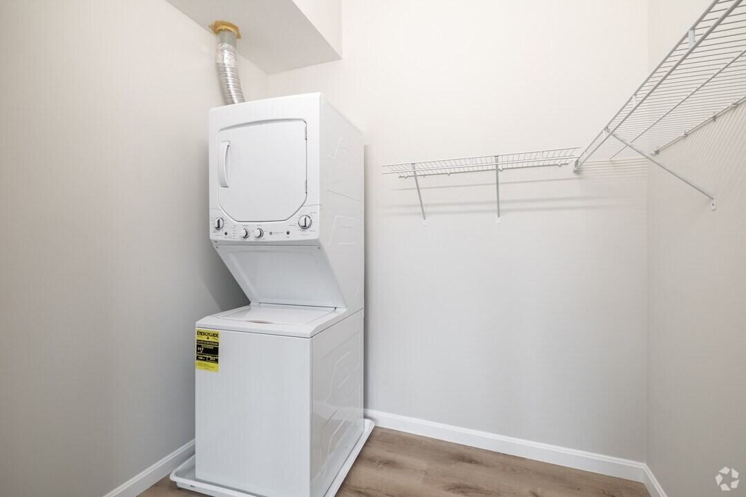 27 S Main St #309 - Photo 7 of 15