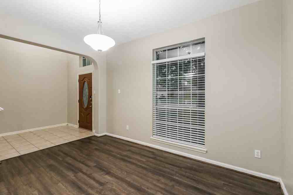 20439 Westfield Estates Dr - Photo 6 of 17