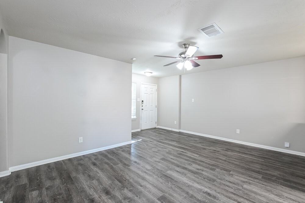 21446 Wilona Way - Photo 6 of 16