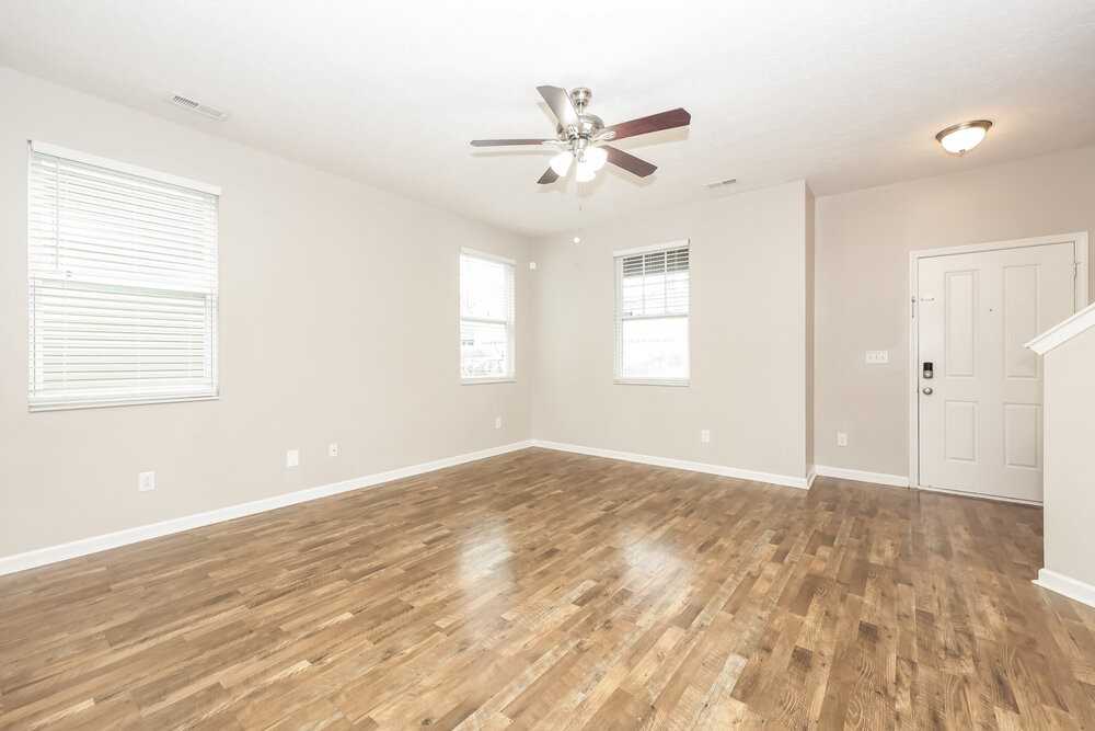 1536 Rockglade Run - Photo 4 of 17