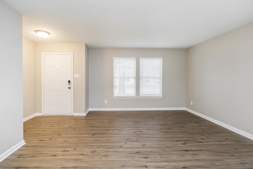 2011 Dunsmore Ln - Photo 5 of 17