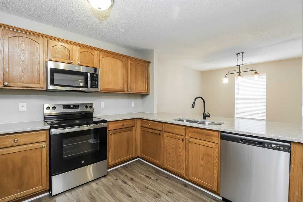 2011 Dunsmore Ln - Photo 7 of 17