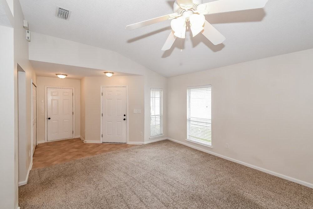 3942 Pebble Brooke Cir - Photo 4 of 16