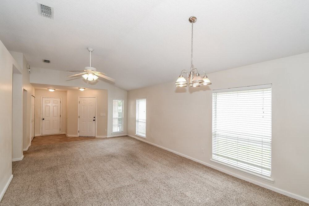 3942 Pebble Brooke Cir - Photo 5 of 16