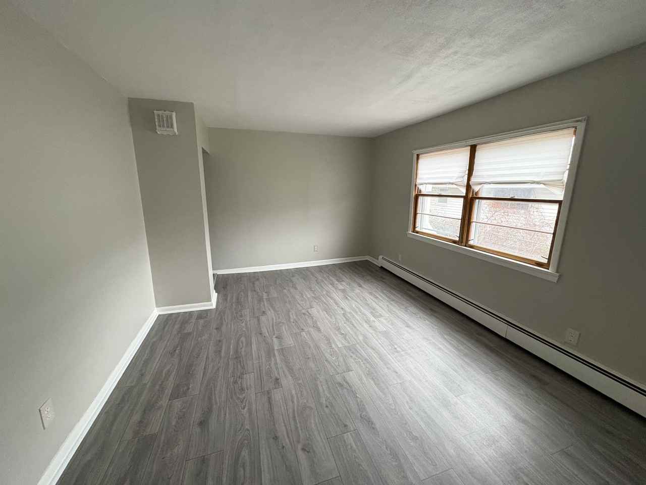 312 Richfield Boulevard - Photo 2 of 6