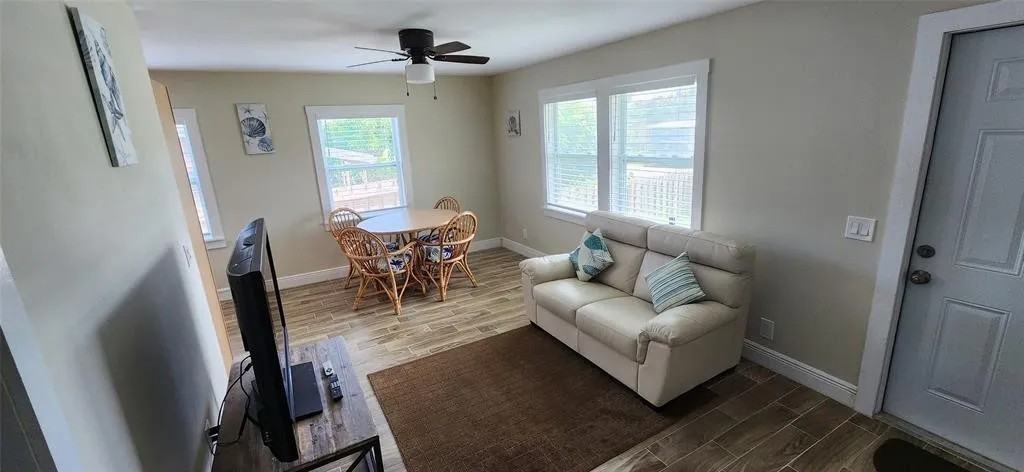 8429 Se Citrus Way #NA - Photo 4 of 13