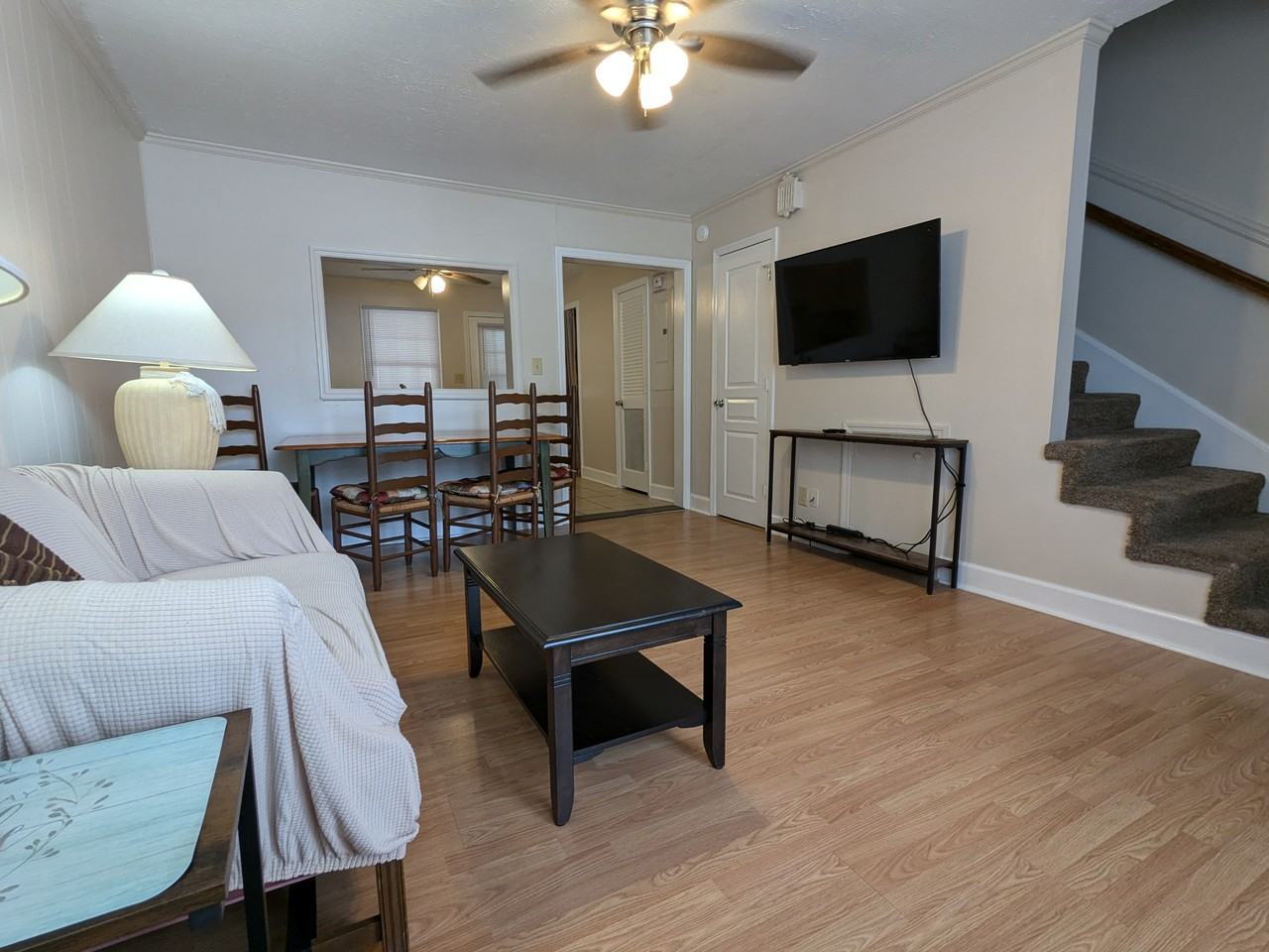 605 37th Ave N #A - Photo 3 of 9