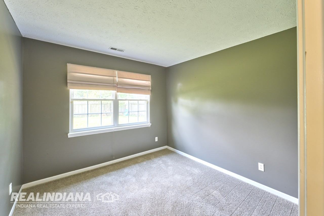 12403 E 75th St #NA - Photo 7 of 30