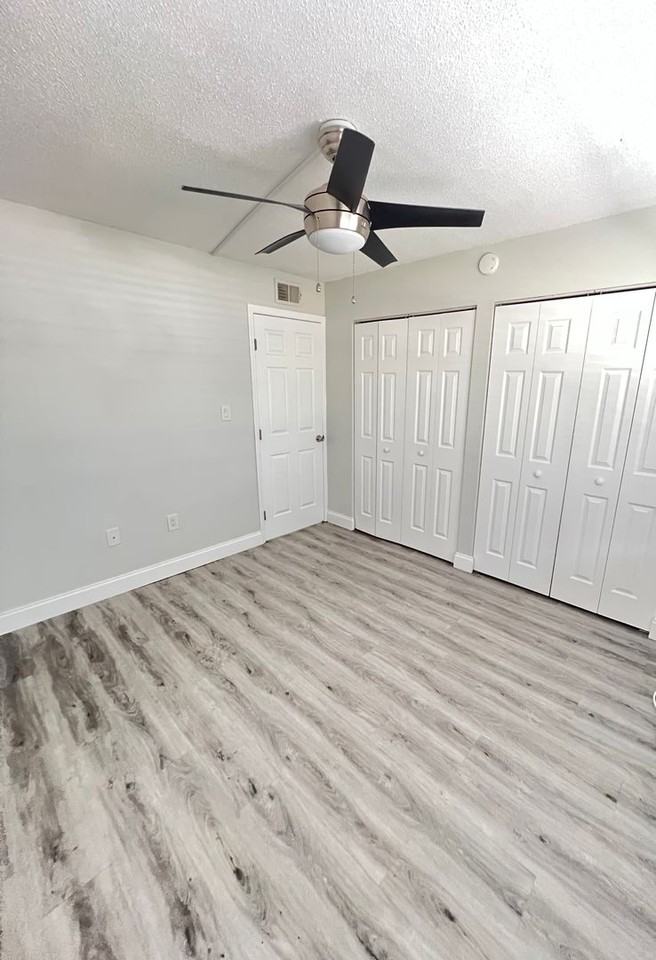 3232 On Fruitville - Photo 7 of 25