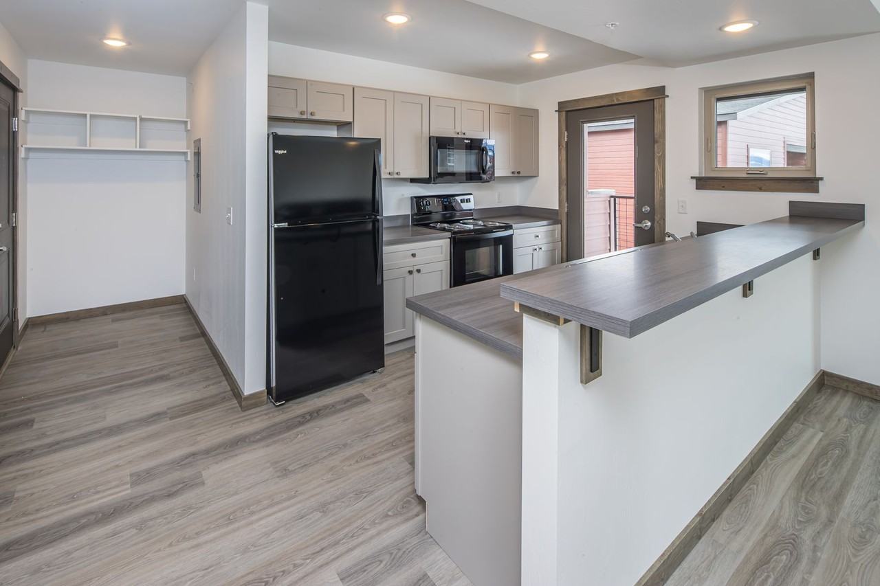 1903 Golden West Drive - Photo 3 of 21