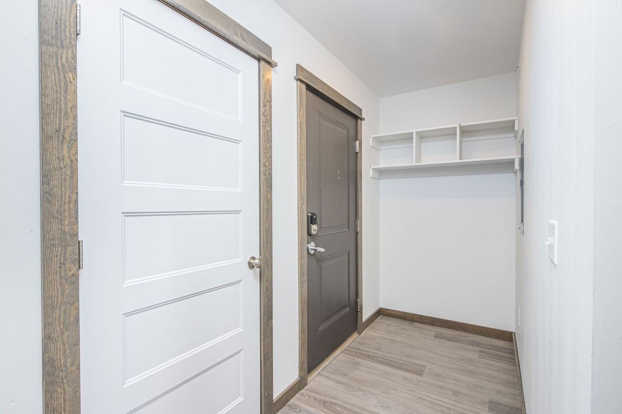 1903 Golden West Drive - Photo 6 of 21