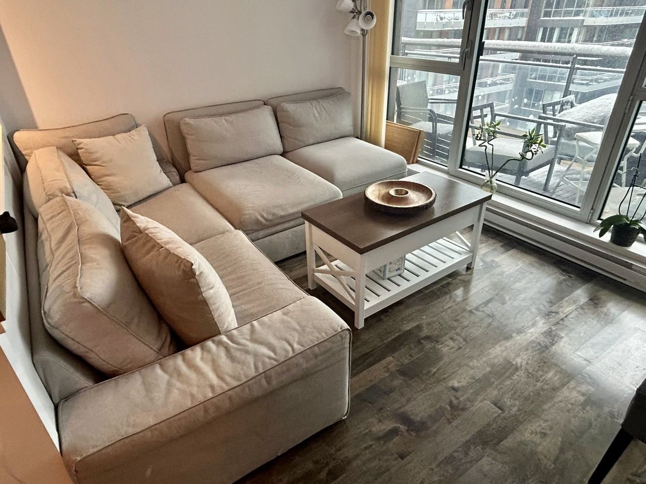 365 Rue Saint-André ##719 - Photo 4 of 19