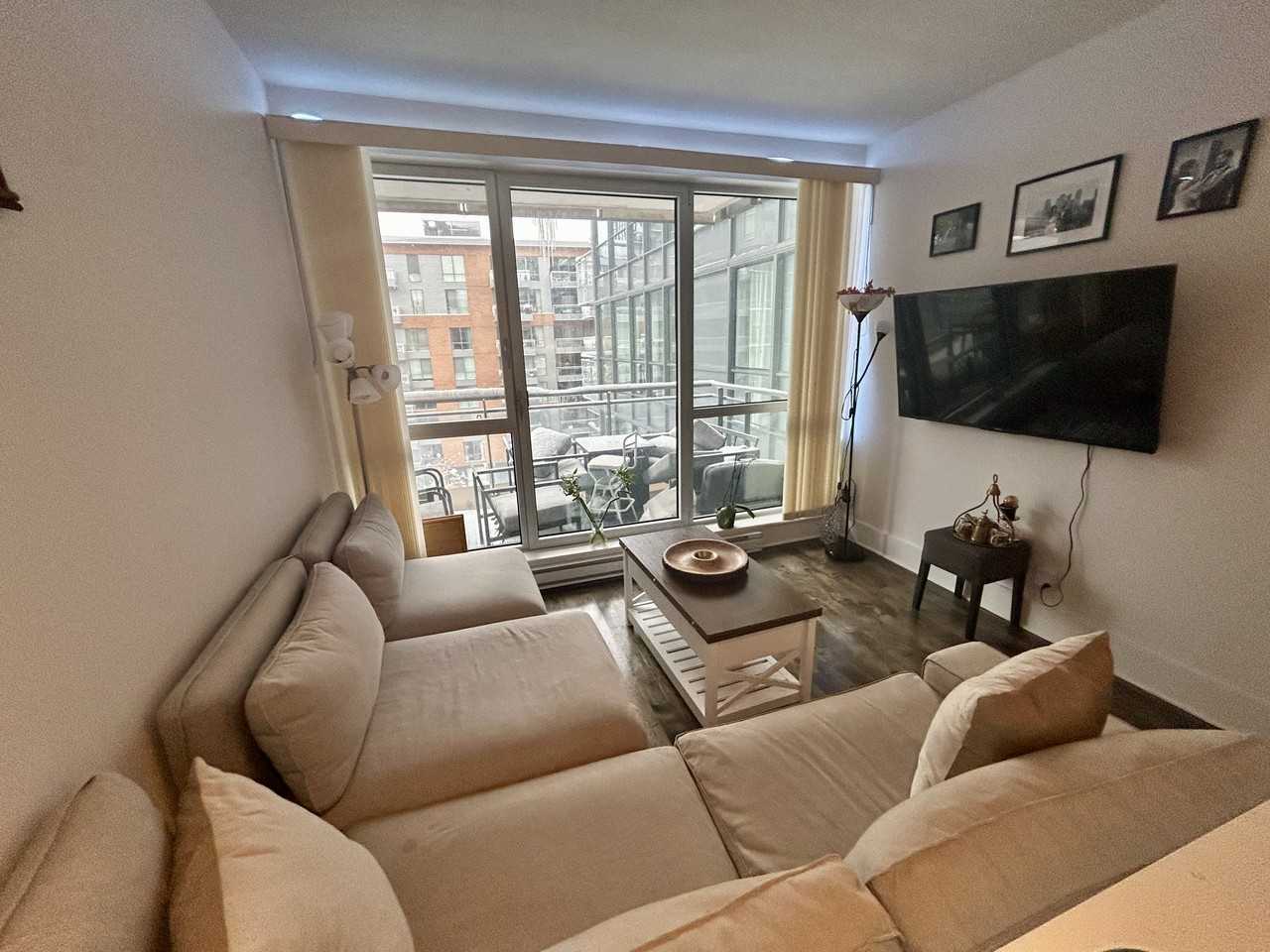 365 Rue Saint-André ##719 - Photo 7 of 19