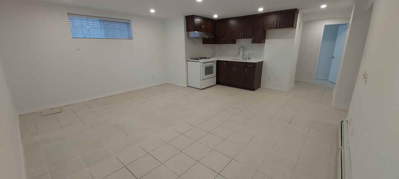 Patterson Ave & Burke St - Photo 2 of 5