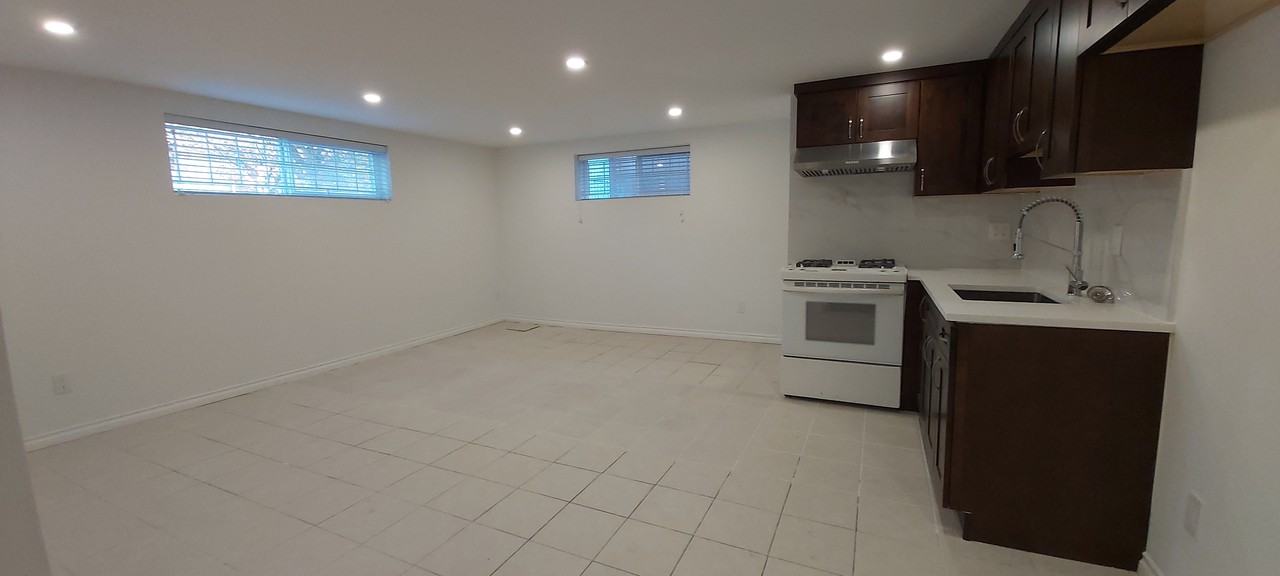 Patterson Ave & Burke St - Photo 3 of 5