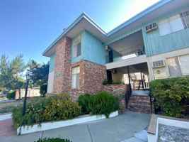 featured image of 1372 Creekside Drive