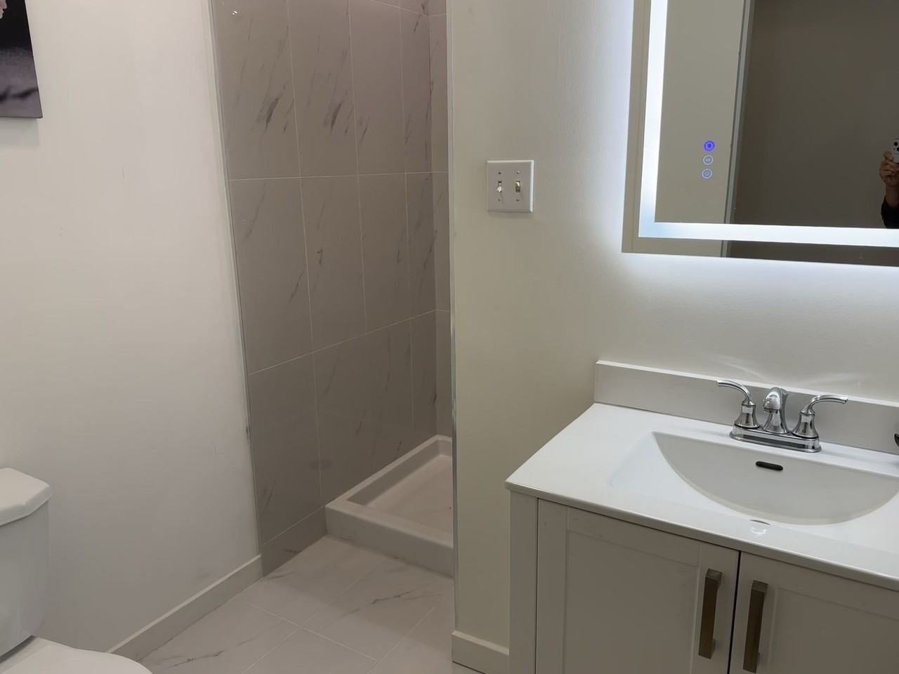 676 West 29th Street - Photo 7 of 7