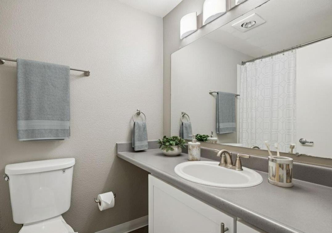 4777 Sw 11th St - Photo 5 of 23