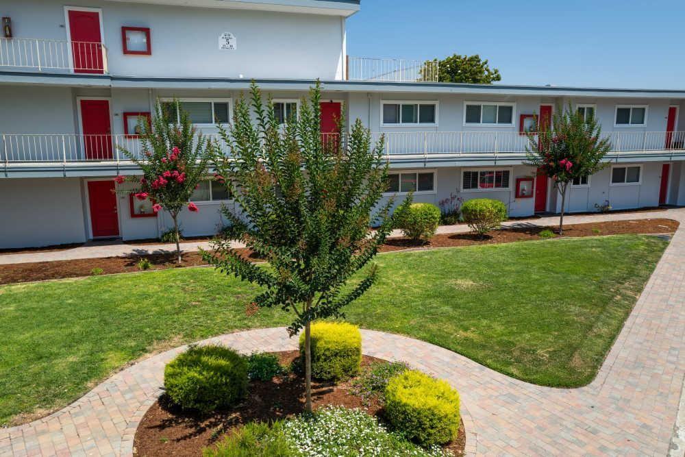 37950 Fremont Boulevard - Photo 3 of 12